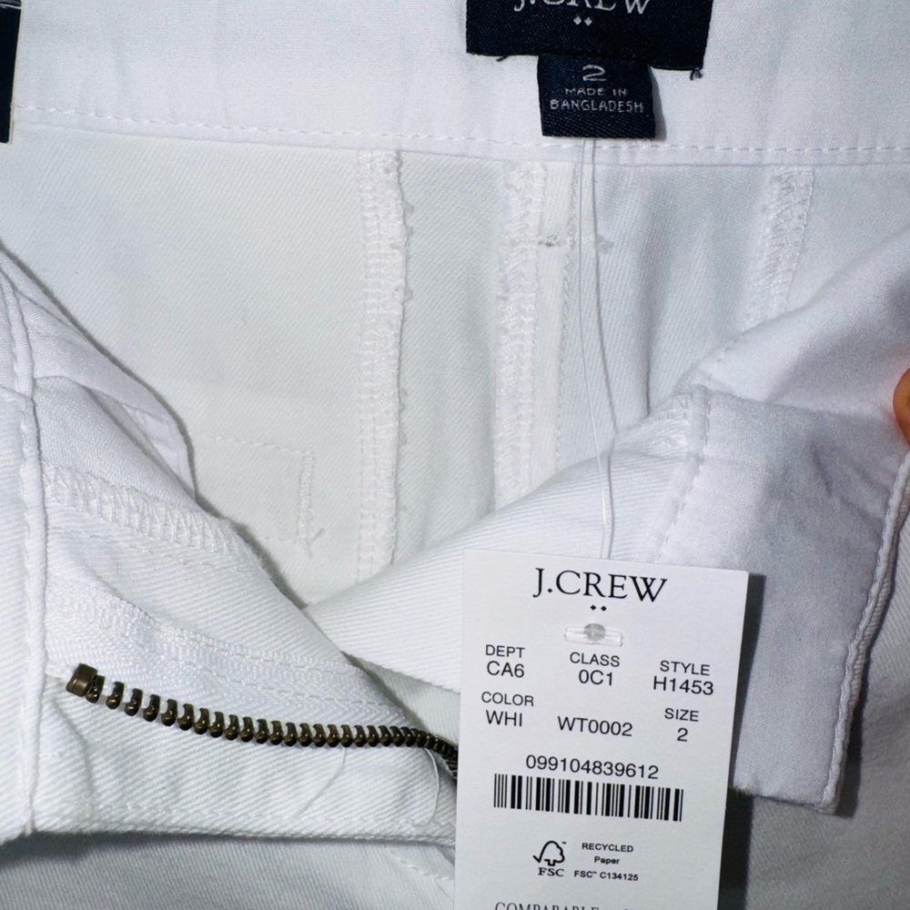 J. Crew Women's Classic White Bermudas - Picture 7 of 7